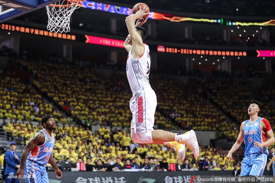 CBA总决赛G2：广东116-97新疆