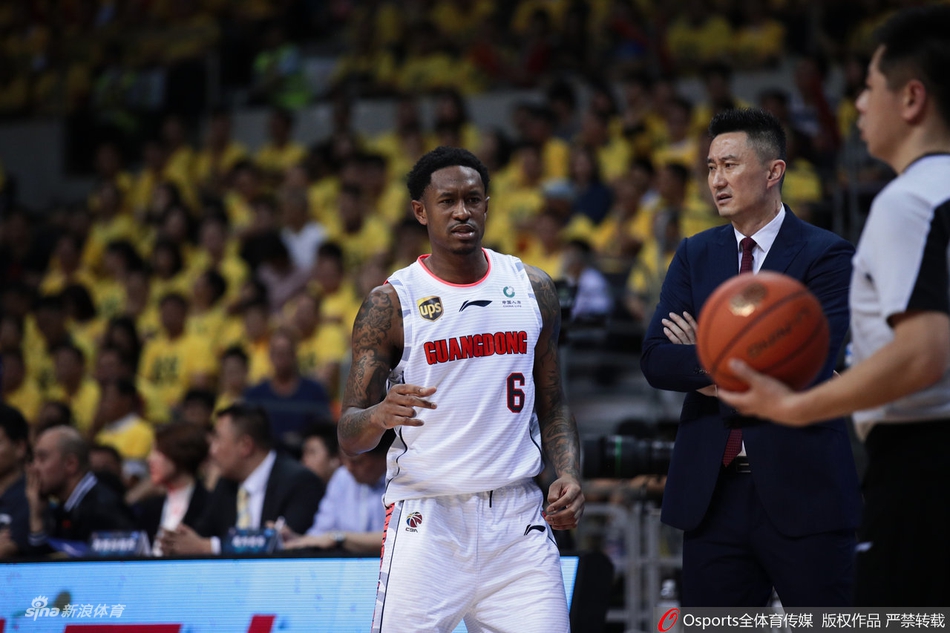 CBA总决赛G2：广东116-97新疆
