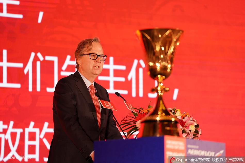 姚明出席篮球世界杯倒计时100天活动