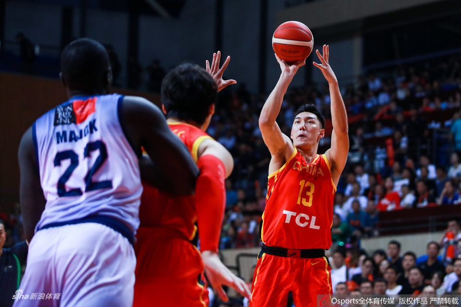 热身赛常州站:中国VS NBL联队