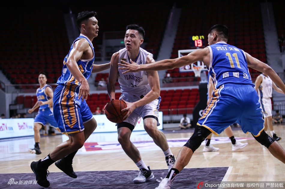 CBA夏联：肯帝亚106-78福建