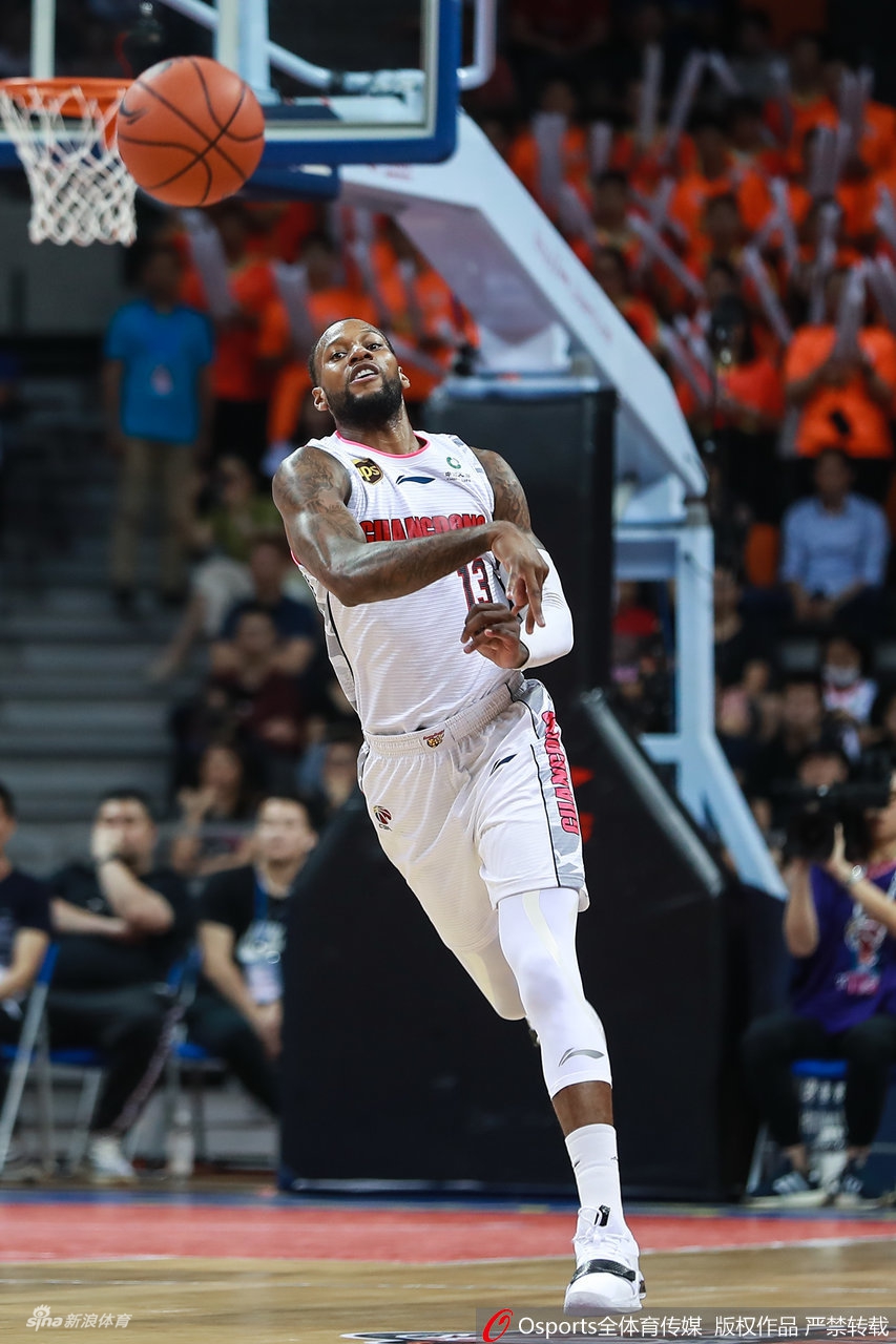 CBA半决赛G2:广东119-112深圳