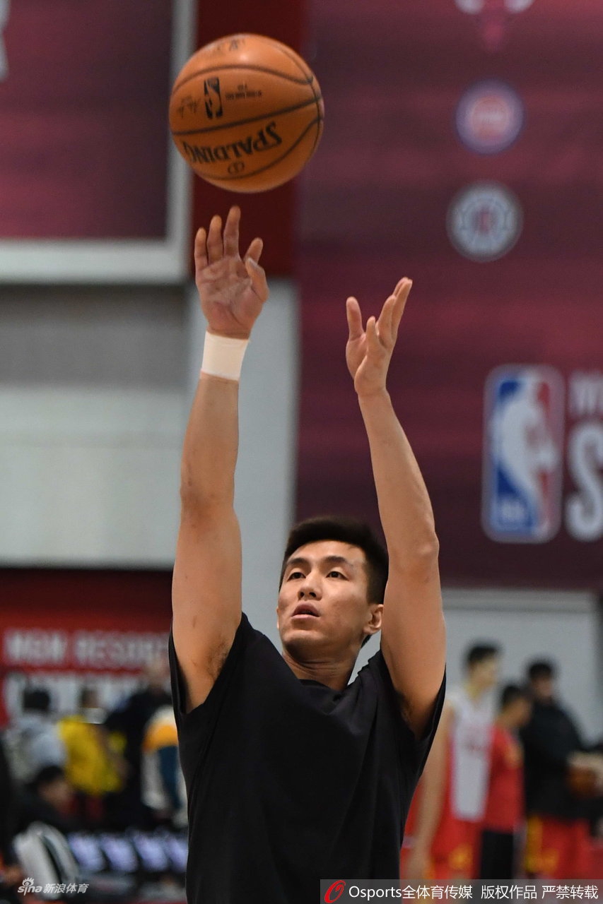 中国男篮夏联公开训练课