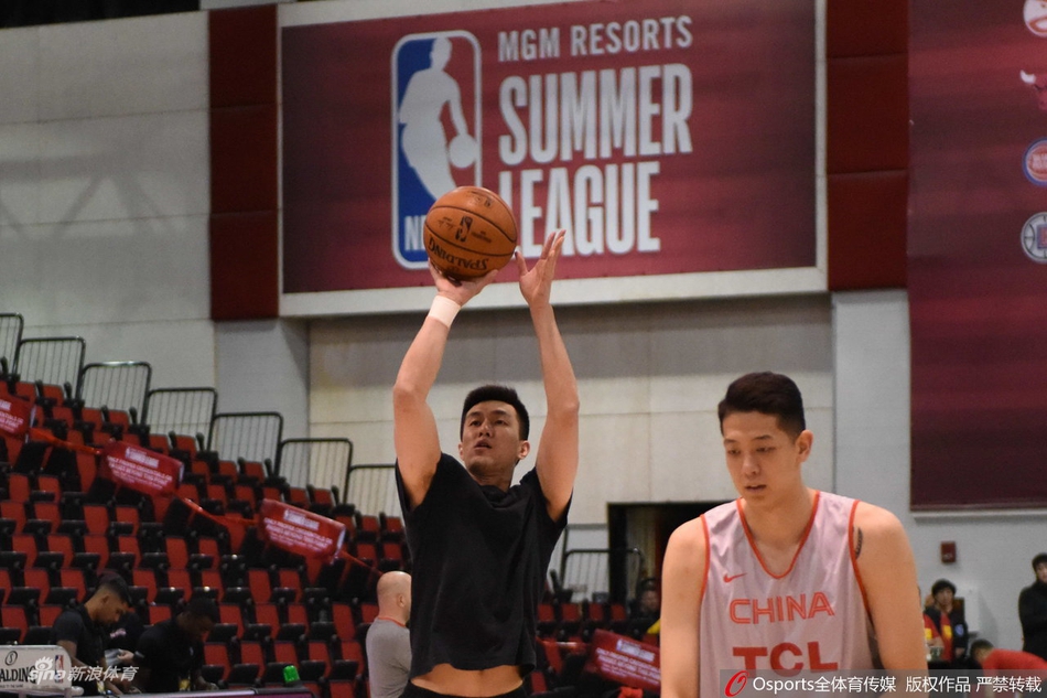 中国男篮夏联公开训练课