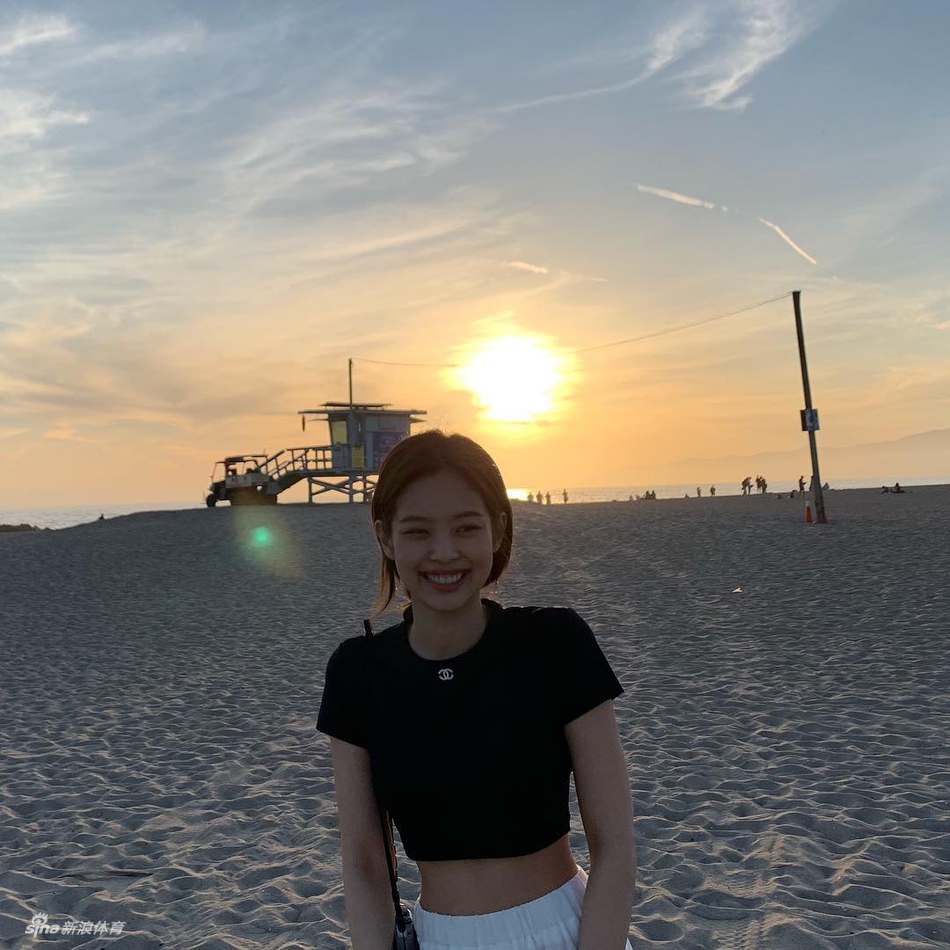 气质小姐姐唤醒你的一整天