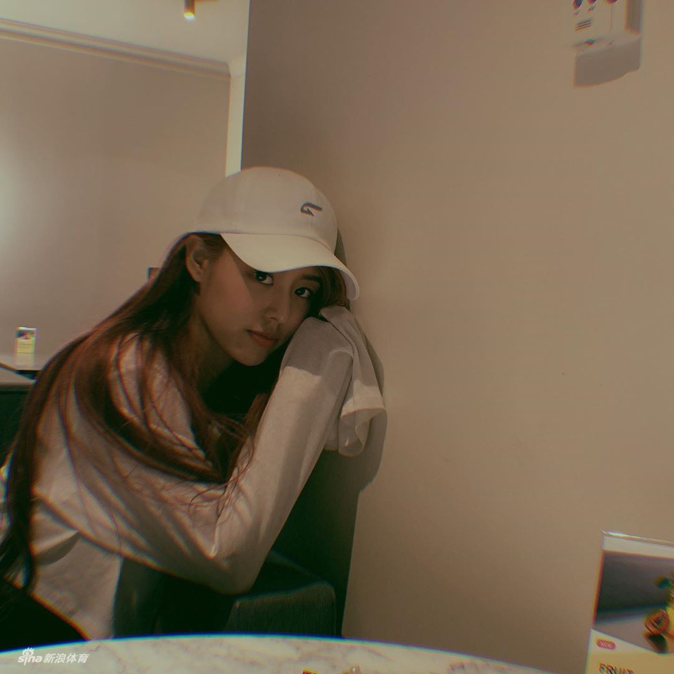 酷爱运动的小姐姐身材就是辣