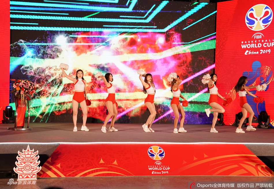 姚明出席篮球世界杯倒计时100天活动