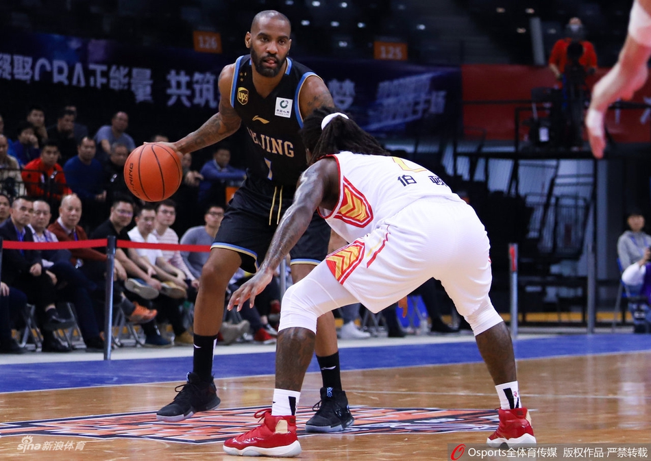 四分之一决赛：深圳96-106北京