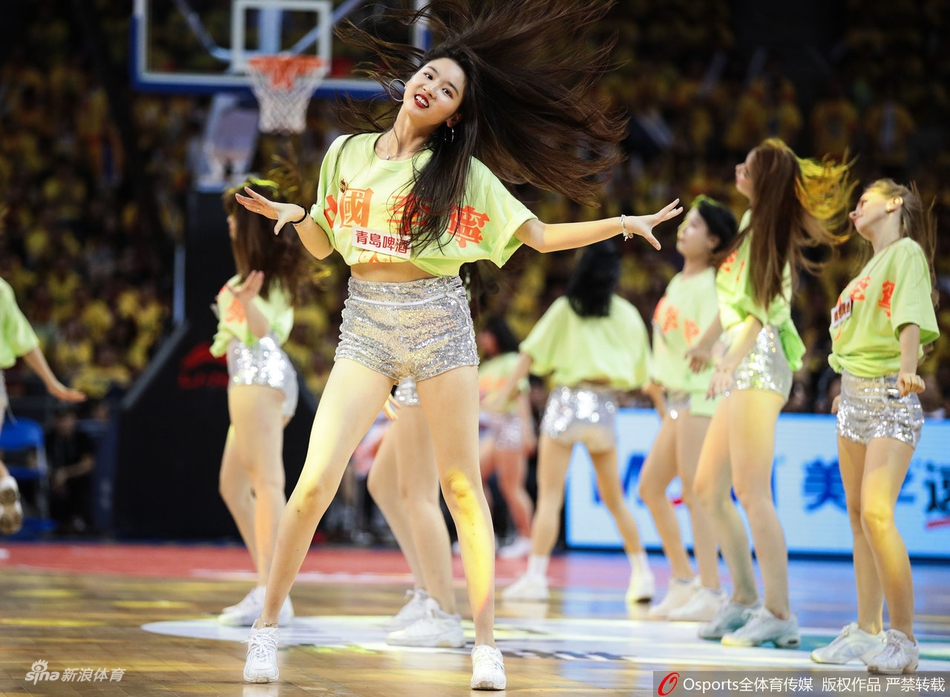 广东啦啦宝贝热舞助威总决赛