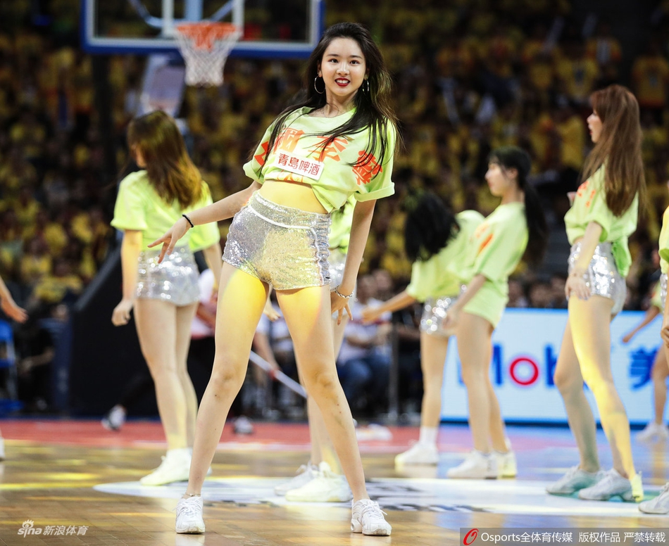 广东啦啦宝贝热舞助威总决赛