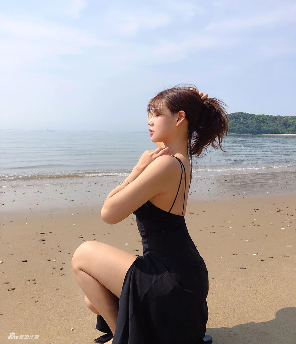 极品气质美女教你如何凹照型