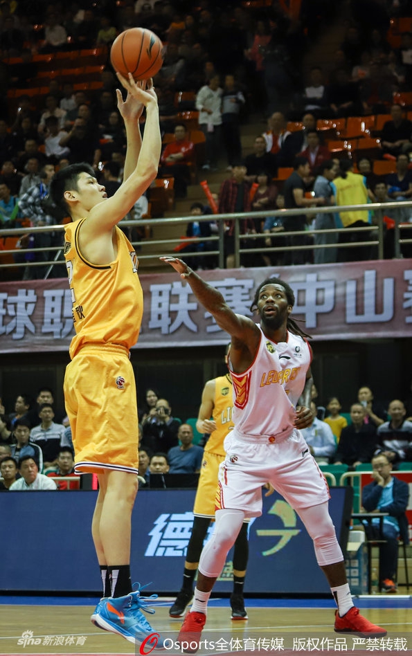 CBA第22轮：深圳VS广厦