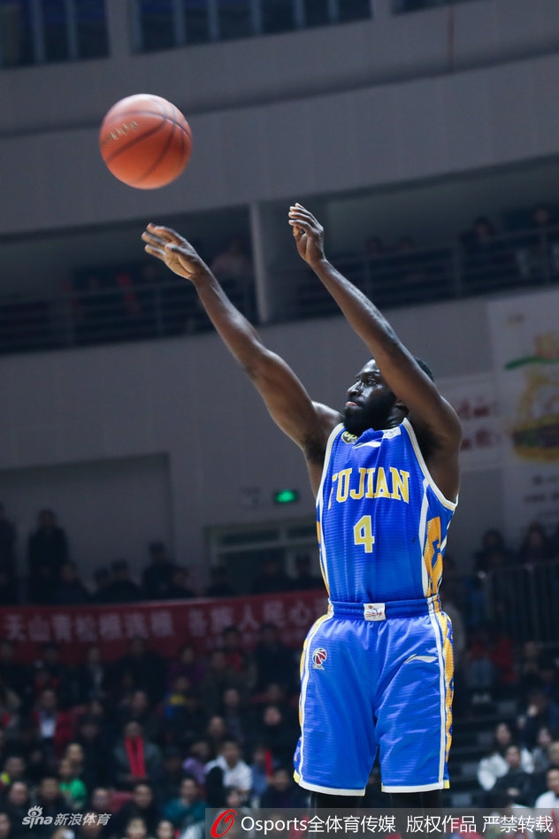 CBA第17轮: 新疆122-115福建队