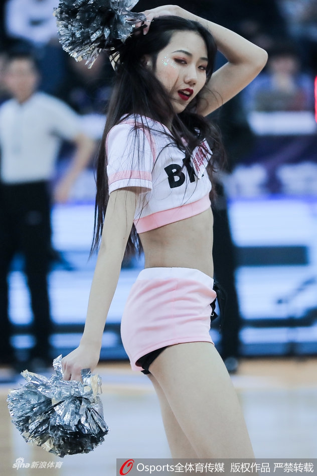 粉嫩甜美!啦啦宝贝可爱热舞