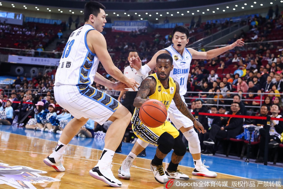 CBA第17轮北京德比：北京100-94北控