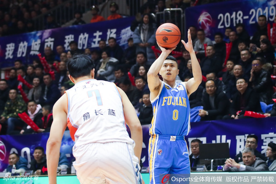 CBA第17轮: 新疆122-115福建队
