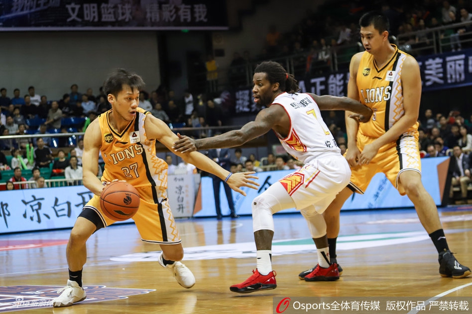 CBA第22轮：深圳VS广厦