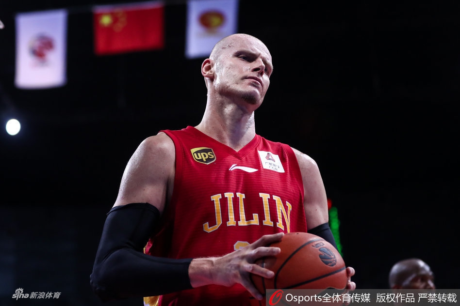 CBA第30轮精彩赛况