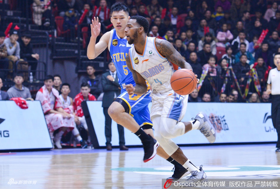 CBA第17轮: 新疆122-115福建队
