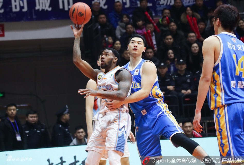 CBA第17轮: 新疆122-115福建队
