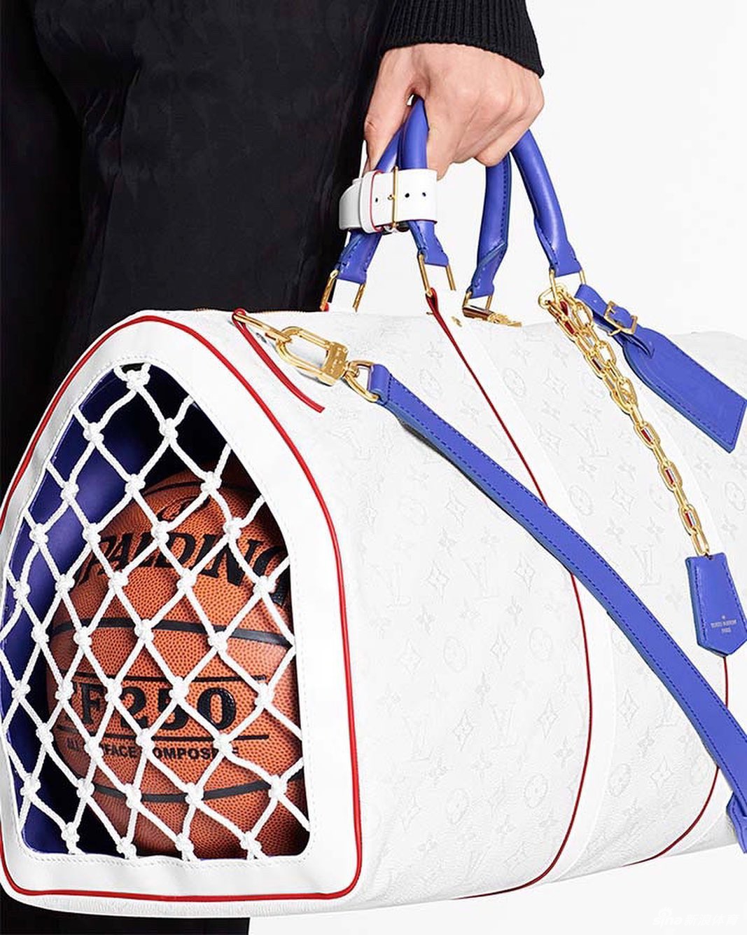 奢侈品品牌与NBA跨界合作 有你想剁手的商品吗？