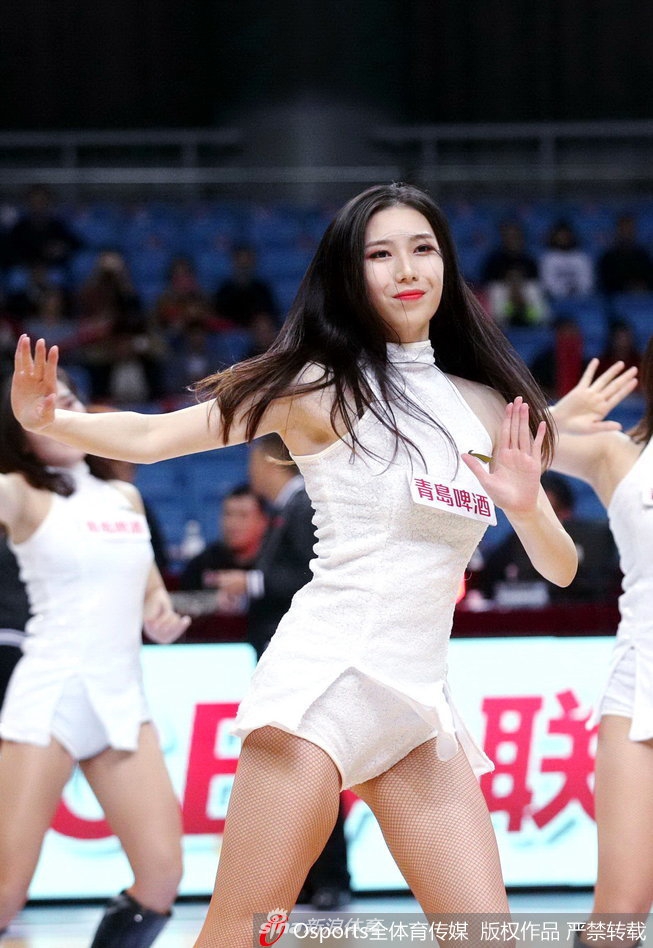 CBA新赛季首轮拉拉队热舞精选