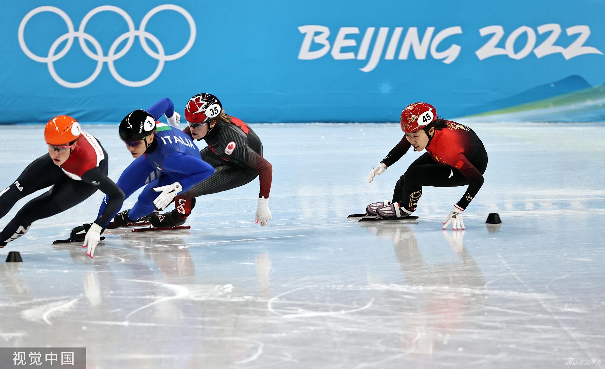 速滑女子500米决赛张雨婷获第四