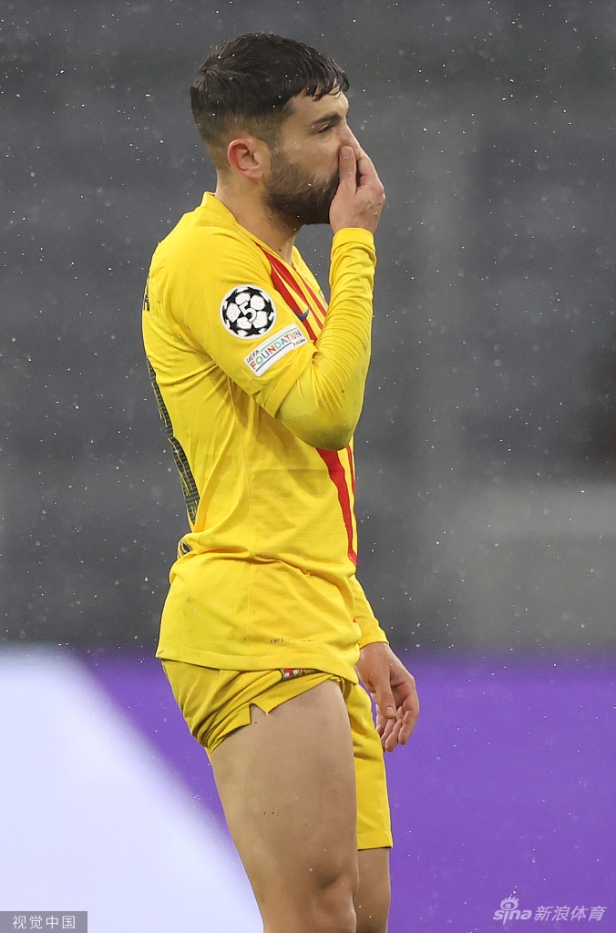 巴萨21年来首次欧冠小组赛被淘汰