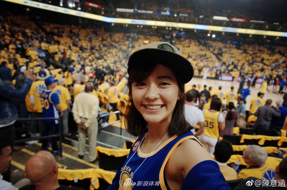 勇士国内女球迷集合 颜值身材大赞