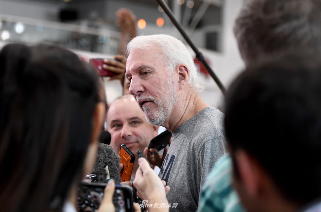 波波维奇接受采访