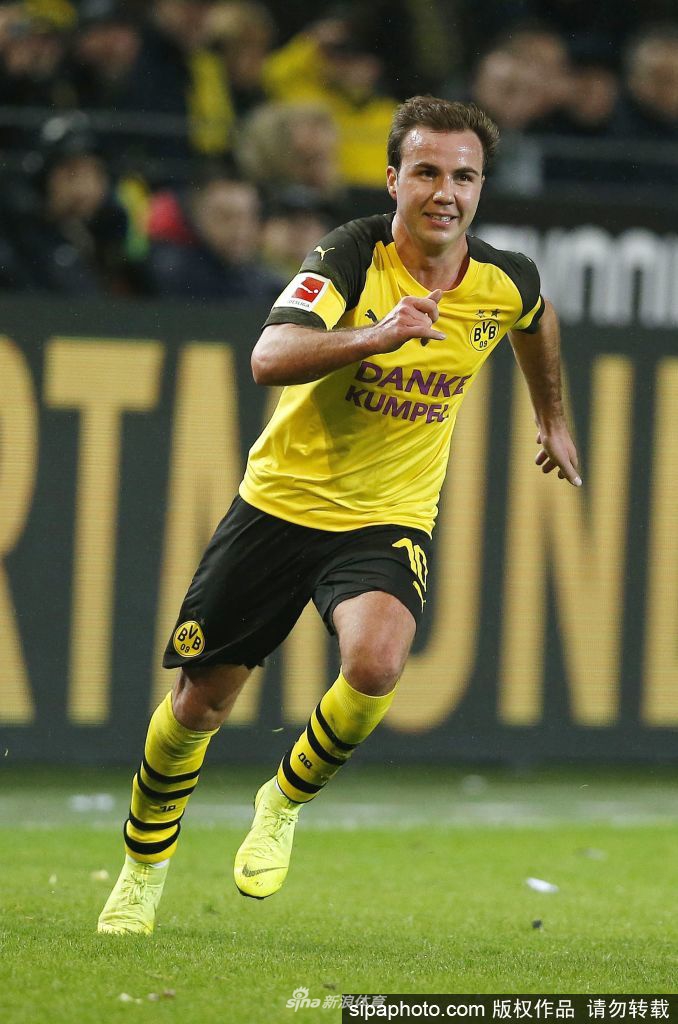 格策被德甲球员评为赛季最令人失望球员得票率30