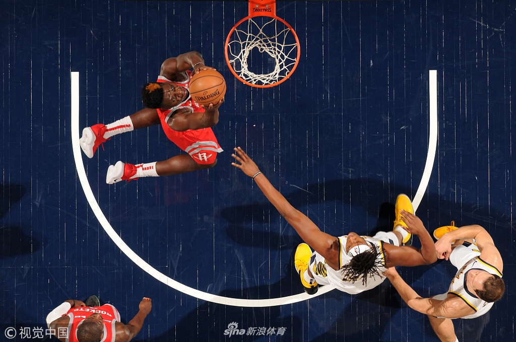 卡培拉篮下暴扣