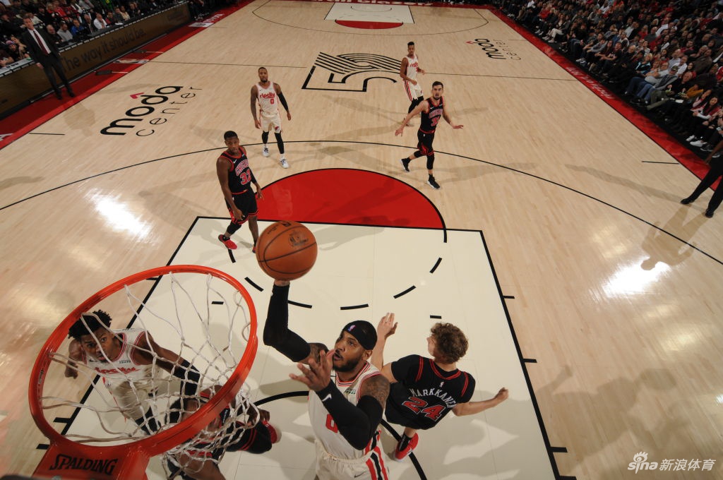 安东尼时隔5年再当选NBA周最佳球员 上一次他还在纽约