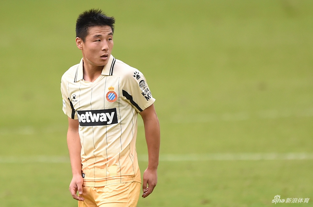 [西乙]西班牙人3-0收获4连胜 武磊替补吃黄牌