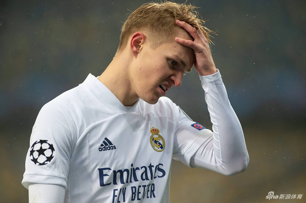 [欧冠]皇马0-2负顿涅茨克矿工 出线告急