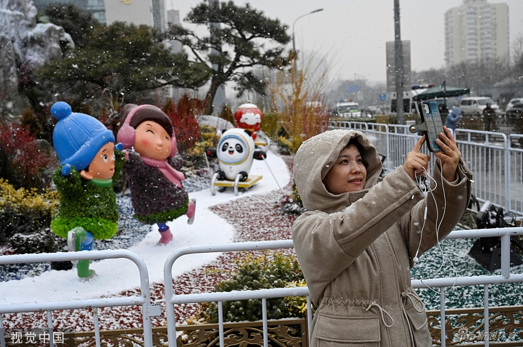 为冬奥增光！北京冬奥城市景观点亮灯光