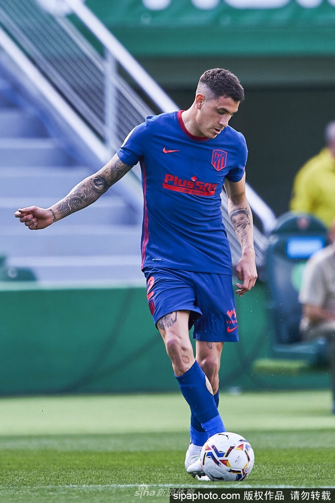 马竞官方:吉梅内斯与球队续约至2025年