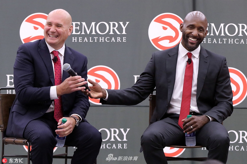 亚特兰大老鹰新帅正式亮相