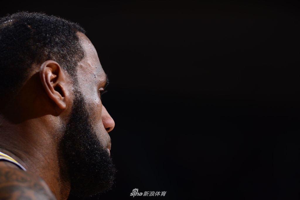 [常规赛]湖人120-116加时力克掘金