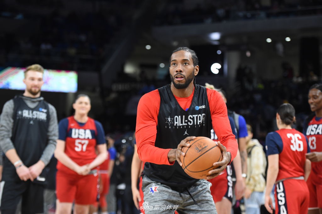 詹姆斯字母哥引领全明星训练备战正赛