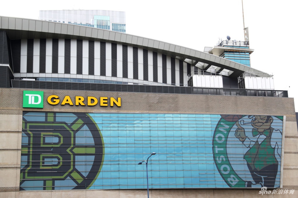 NBA官方通知：至少停赛一个月 各队球馆冷冷清清