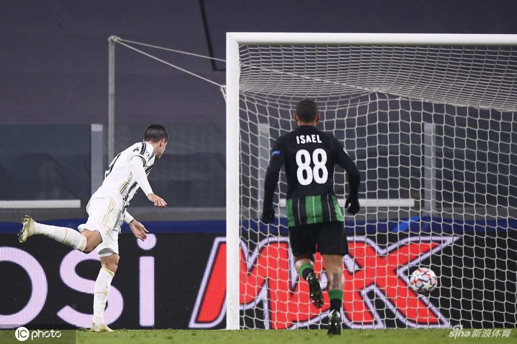 [欧冠]尤文2-1费伦茨城 C罗破门莫拉塔绝杀