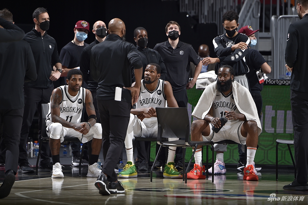 [NBA]篮网135-147骑士 三巨头合砍96分双加时输球