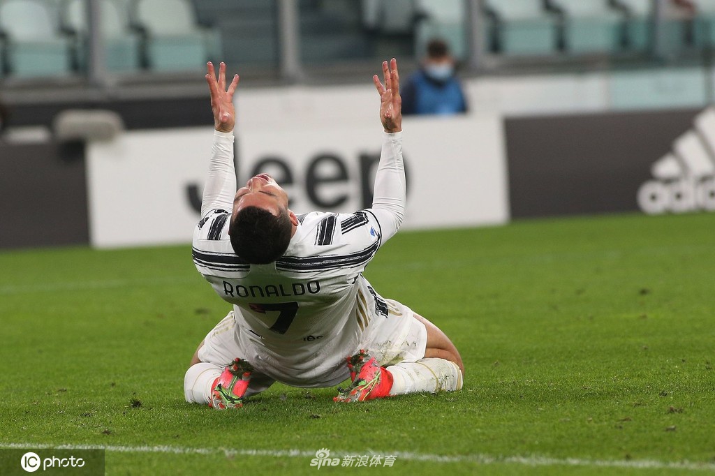 [意甲]尤文3-0克罗托内 C罗两球