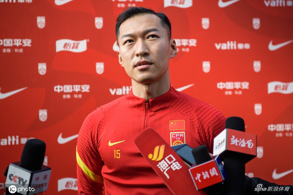 江苏队队长吴曦即将加盟上海海港