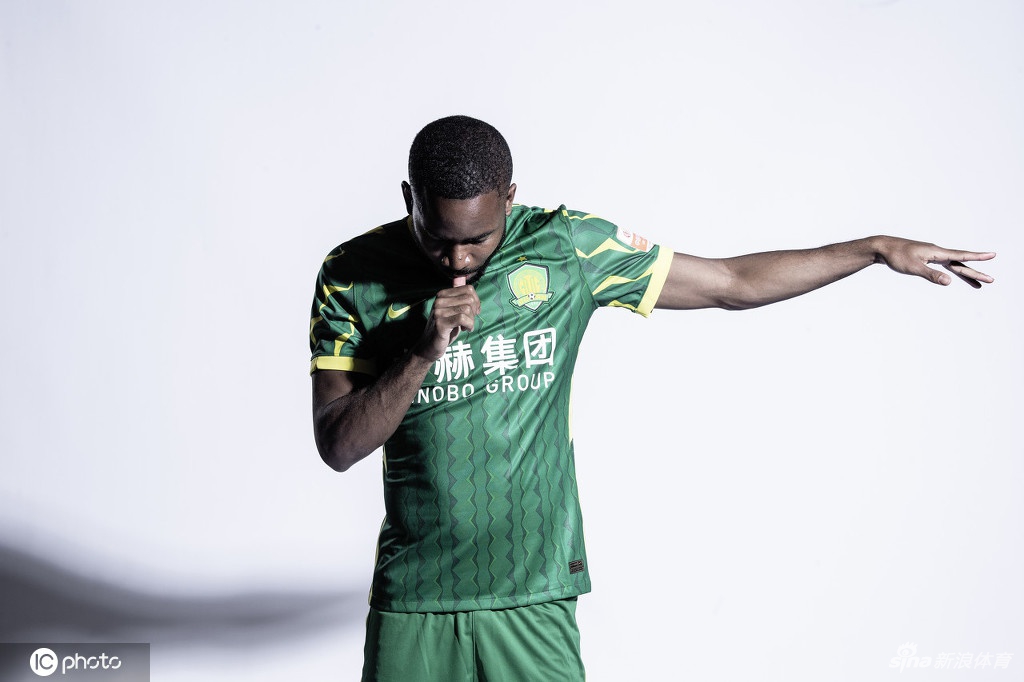 北京国安中超新赛季创意写真