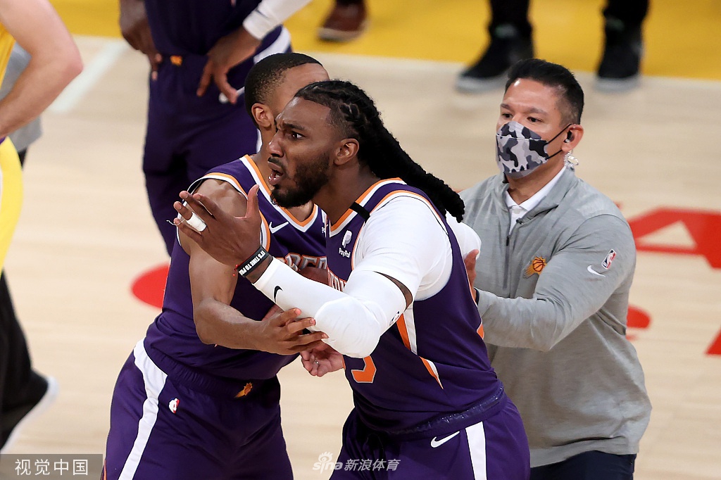 [NBA季后赛]太阳95-109湖人 浓眉豪取34分11篮板