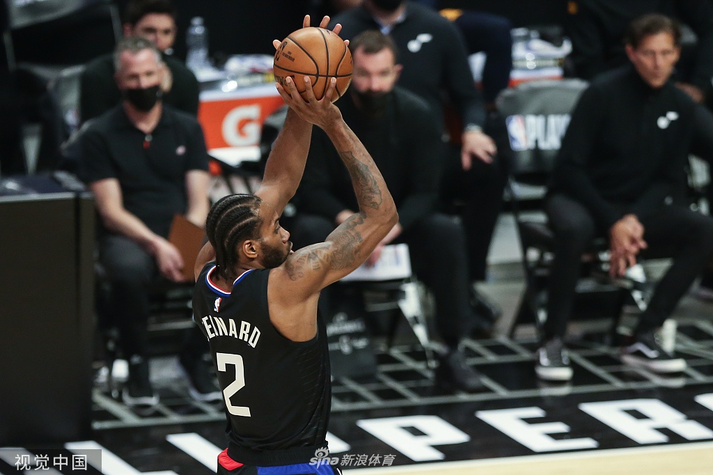 [NBA季后赛]爵士104-118快船 泡椒31分总分2-2