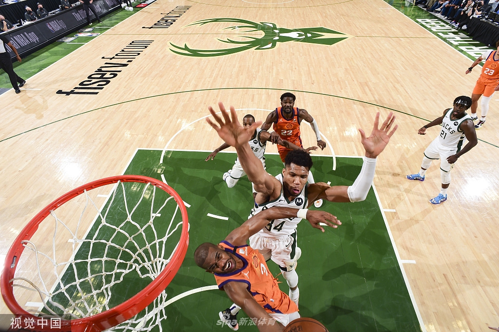 [NBA总决赛]太阳103-109雄鹿 字母哥26+14总分扳成2-2