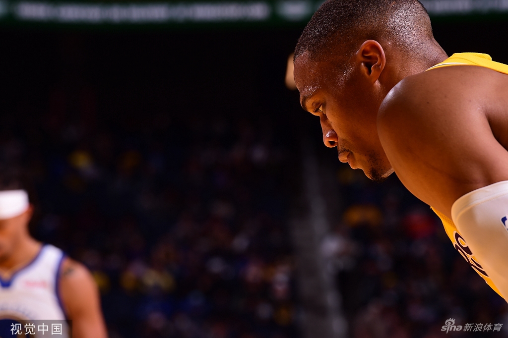 [NBA季前赛]湖人114-121勇士 库里30分